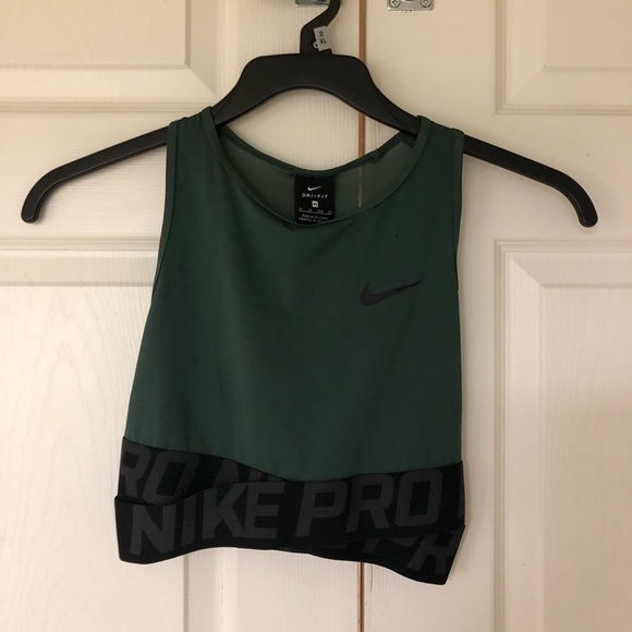 Nike Other - Brand new nike top